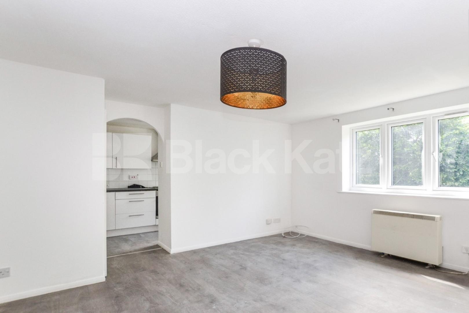 Superbly located, bright and airy ground floor private development   Armoury road , Lewisham 